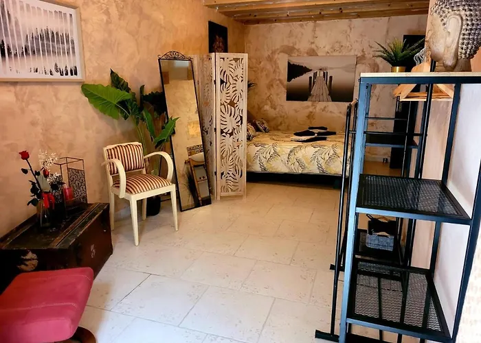 Ambition Bien Etre Adulte Only 3* Marseillan (Herault)